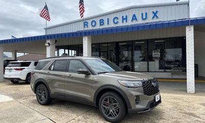 2026 Ford Explorer ST Line