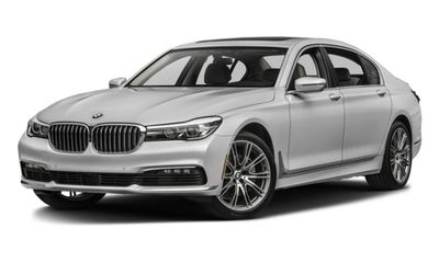 2016 BMW 740i