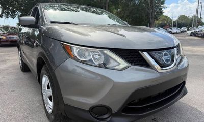2018 Nissan Rogue Sport S