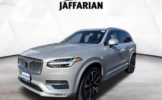 2023 Volvo XC90 Plus Bright