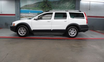 2007 Volvo XC70 Base