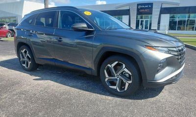 2022 Hyundai Tucson SEL Premium PKG
