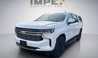 2024 Chevrolet Suburban Premier