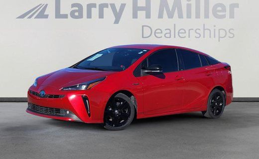 2021 Toyota Prius LE