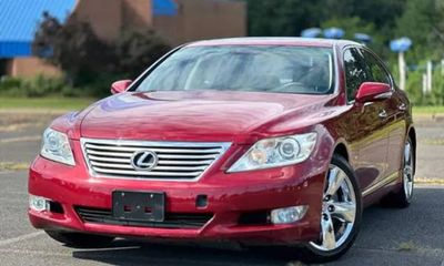 2012 Lexus LS 460