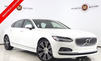 2023 Volvo S90 Plus Bright With
