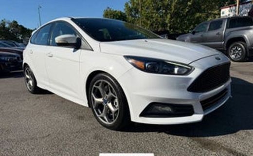 2017 Ford Focus ST