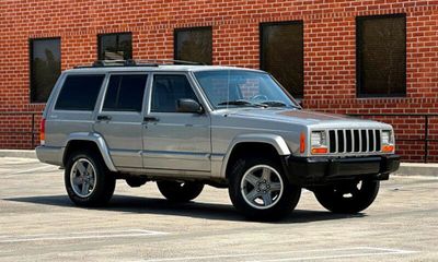 2000 Jeep Cherokee Classic