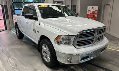2019 Ram 1500 SLT