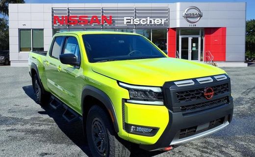 2026 Nissan Frontier SV