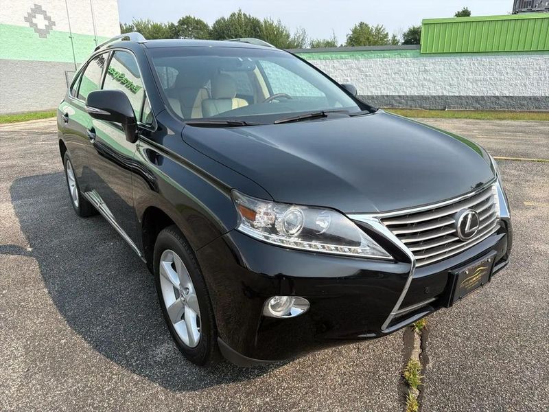 2014 Lexus RX — a typically priced live listing