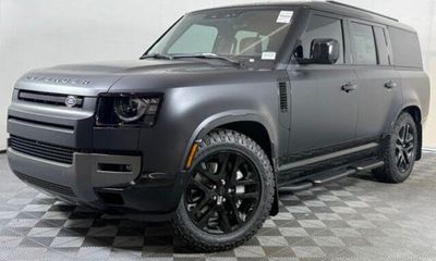 2026 Land Rover Defender 130 Limited Edition