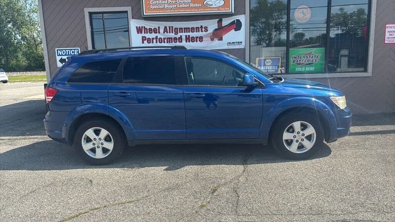 2010 Dodge Journey — a typically priced live listing