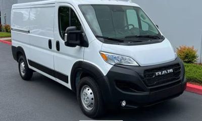 2023 Ram Promaster 2500 Standard Roof