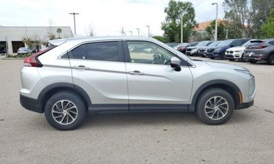 2022 Mitsubishi Eclipse Cross ES