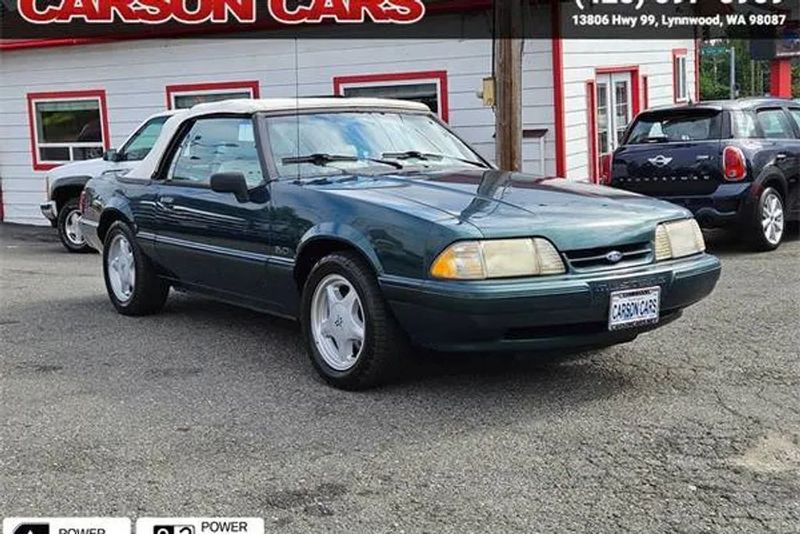 1992 Ford Mustang — a typically priced live listing