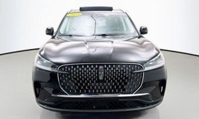 2025 Lincoln Aviator Base