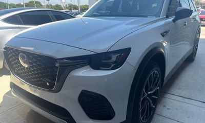 2025 Mazda CX-70 Premium Plus Package