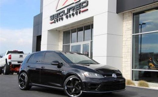 2017 Volkswagen Golf R Base