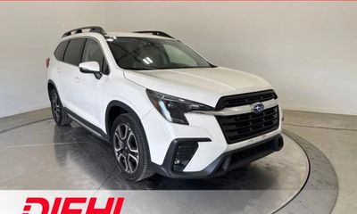 2023 Subaru Ascent Limited 7 ES