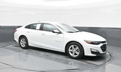 2022 Chevrolet Malibu LS 1FL
