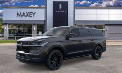 2026 Lincoln Navigator L Reserve