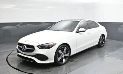 2025 Mercedes-Benz C-Class C300