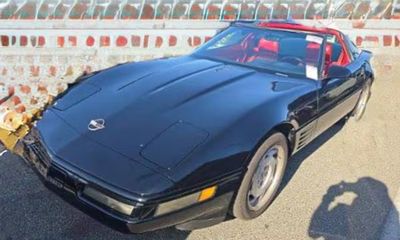 1992 Chevrolet Corvette Base