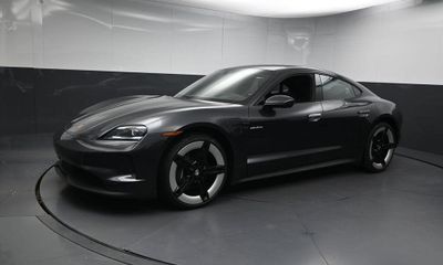 2025 Porsche Taycan