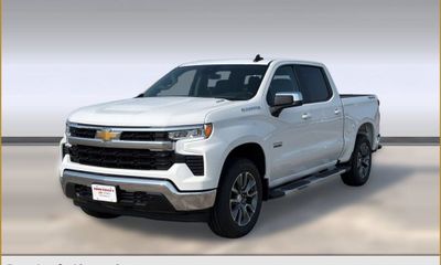 2026 Chevrolet Silverado LT