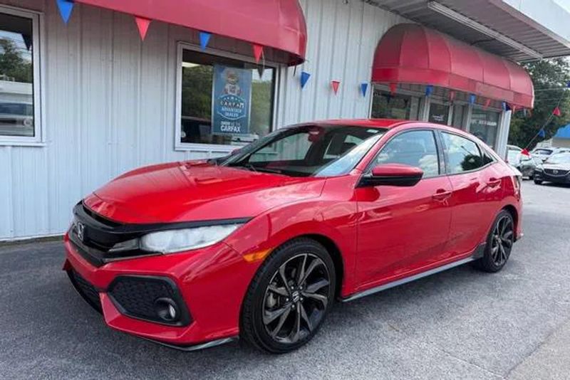 2017 Honda Civic — a typically priced live listing