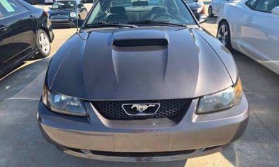 2004 Ford Mustang GT