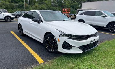 2022 Kia K5