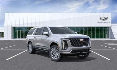 2026 Cadillac Escalade ESV PKG