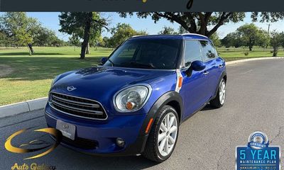 2016 Mini Countryman Base