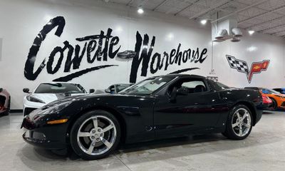 2008 Chevrolet Corvette Coupe 2LT 2C