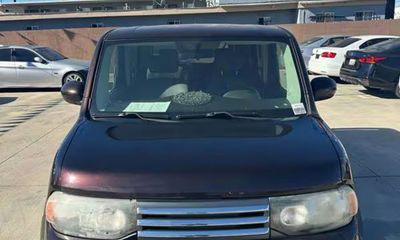 2009 Nissan Cube 18 Krom