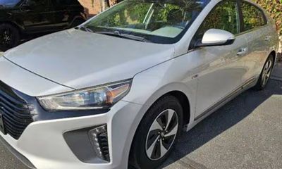 2017 Hyundai Ioniq Blue