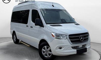 2025 Mercedes-Benz Sprinter 907 VS30 Passenger