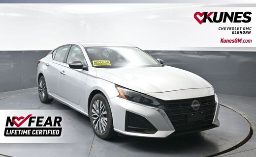 2024 Nissan Altima SV
