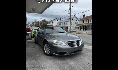 2012 Chrysler 200 Touring