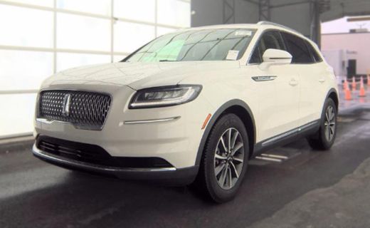 2022 Lincoln Nautilus Standard