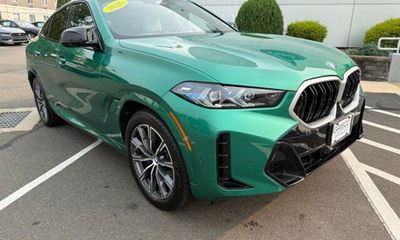 2026 BMW X6 M60i