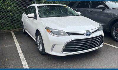 2016 Toyota Avalon Hybrid