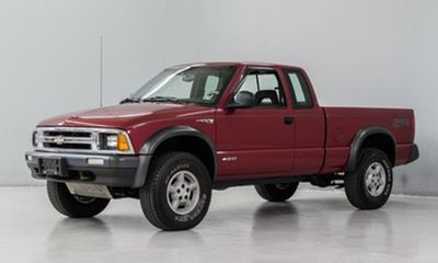 1996 Chevrolet S-10 Pickup S10