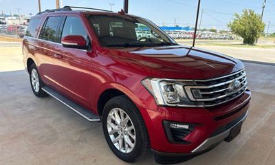 2020 Ford Expedition XLT