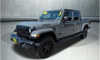 2022 Jeep Gladiator Sport