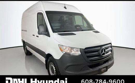 2025 Mercedes-Benz Sprinter 907