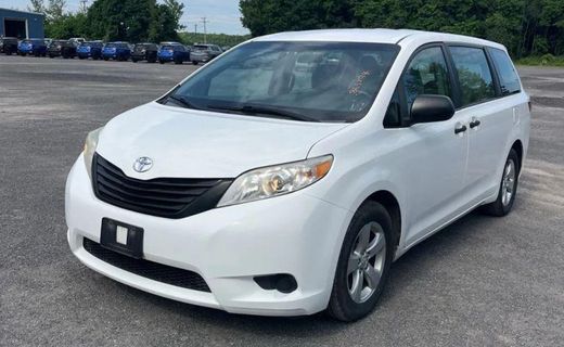 2017 Toyota Sienna L