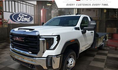 2024 GMC Sierra HD Fleet Base
